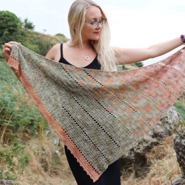 Free crochet pattern for Space Shawl - PERFORMANCE YARN