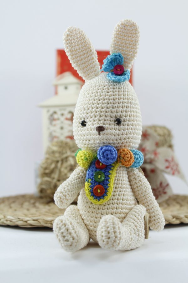 Circus Rabbit - Free Crochet Pattern - PERFORMANCE YARN